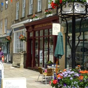 Cotswolds weaving business closing down after 44 years trading