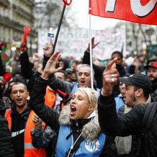 Protesters 'Mourn' Green Belt with Candles